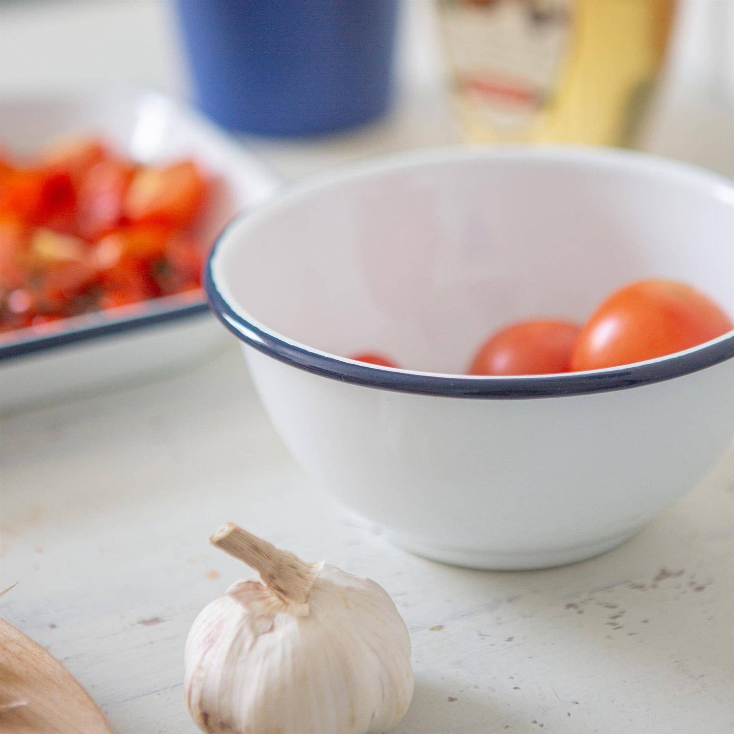 2pc White Enamel Mixing Bowl Set