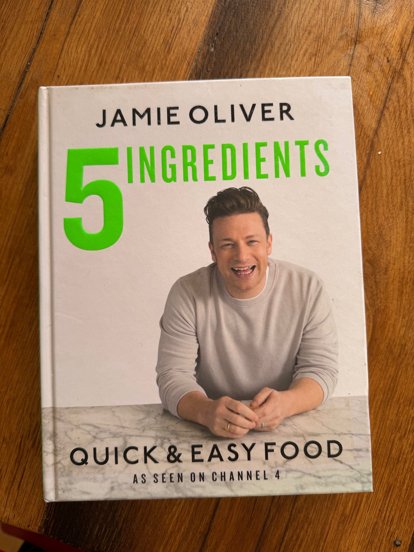 Jamie Oliver - 5 Ingredients: Quick & Easy Food (Second-Hand)